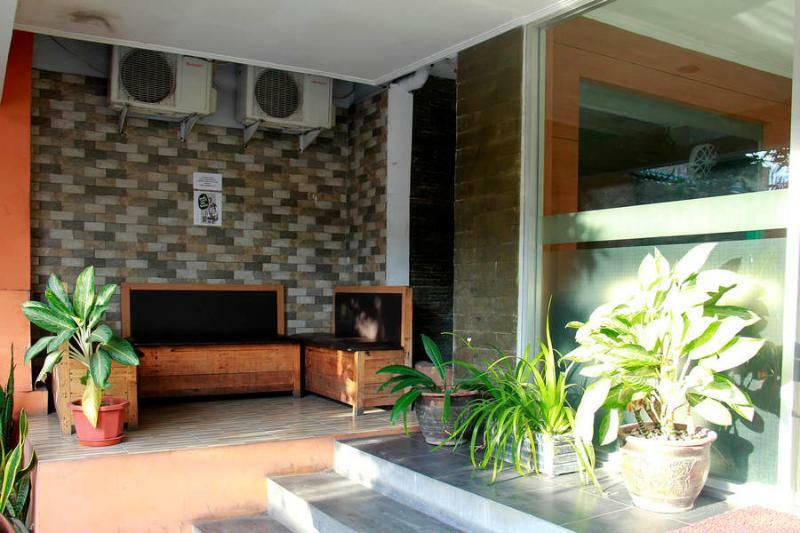 Reddoorz Syariah Near Btc Fashion Mall Bandung Ngoại thất bức ảnh