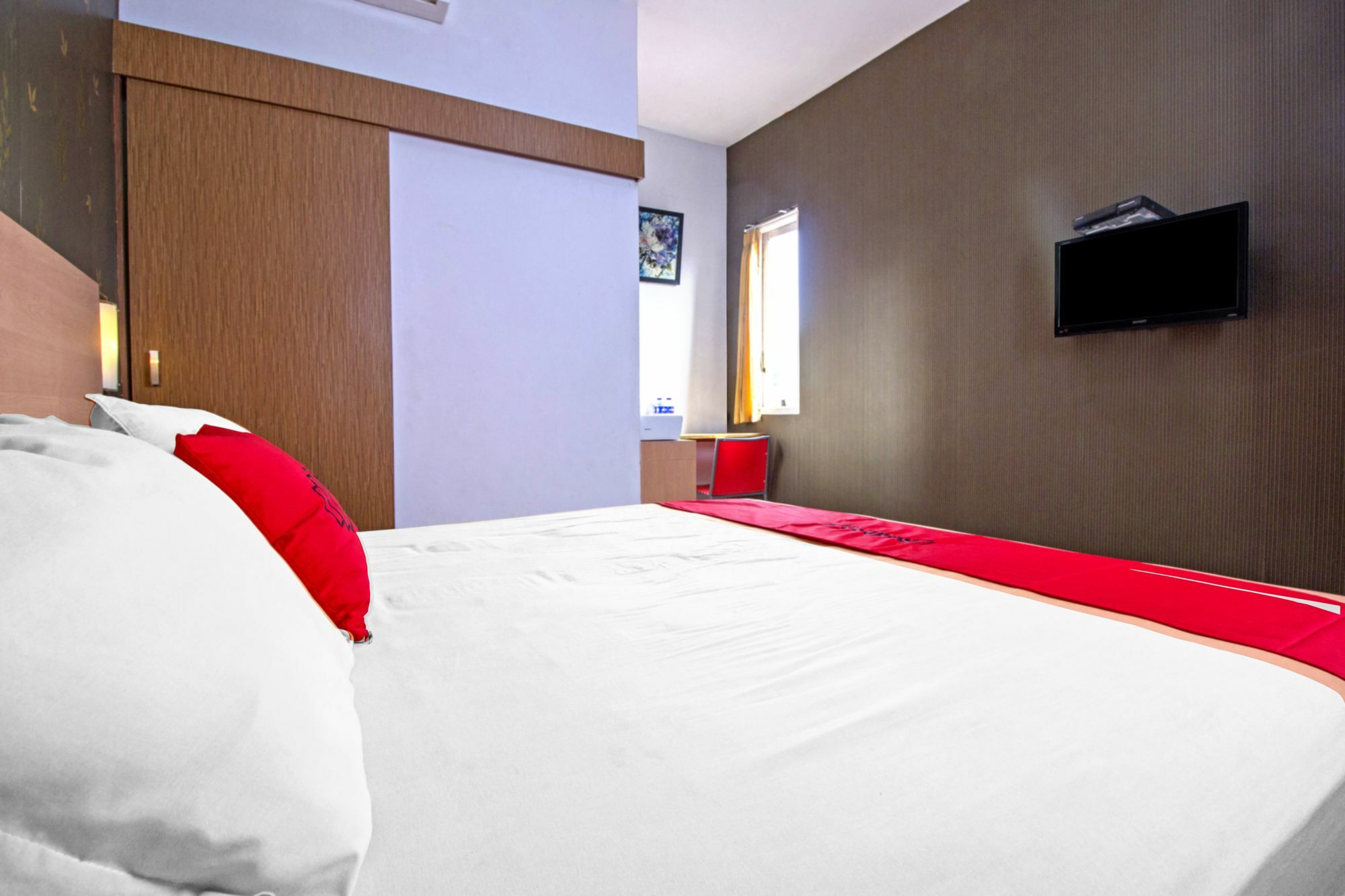 Reddoorz Syariah Near Btc Fashion Mall Bandung Ngoại thất bức ảnh