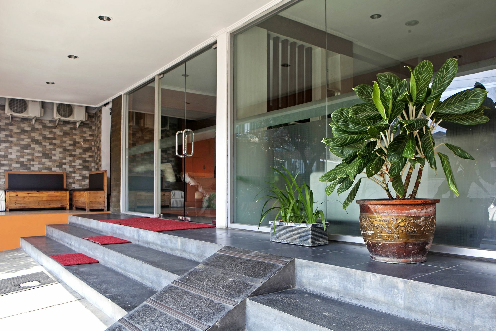 Reddoorz Syariah Near Btc Fashion Mall Bandung Ngoại thất bức ảnh