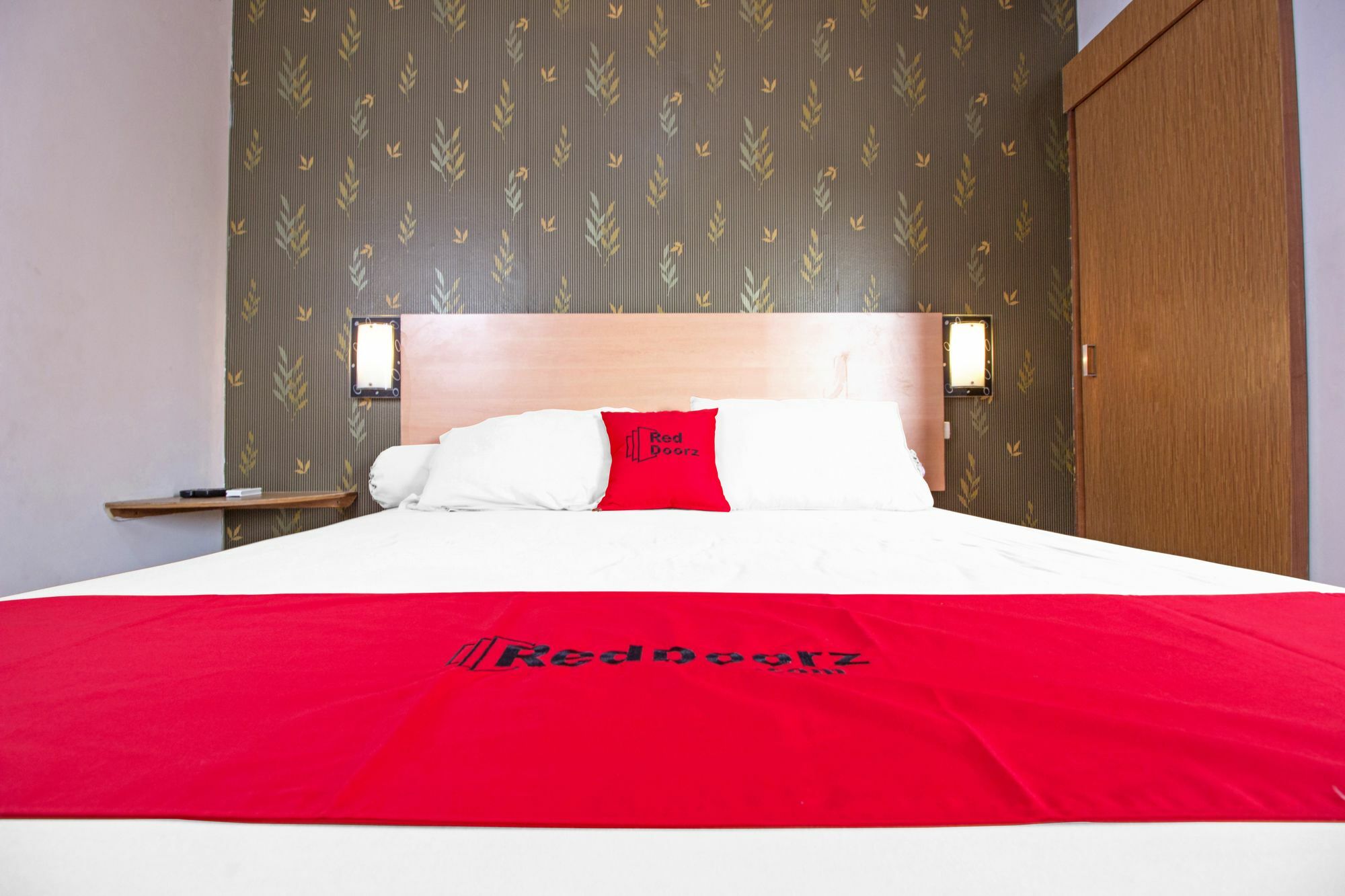 Reddoorz Syariah Near Btc Fashion Mall Bandung Ngoại thất bức ảnh